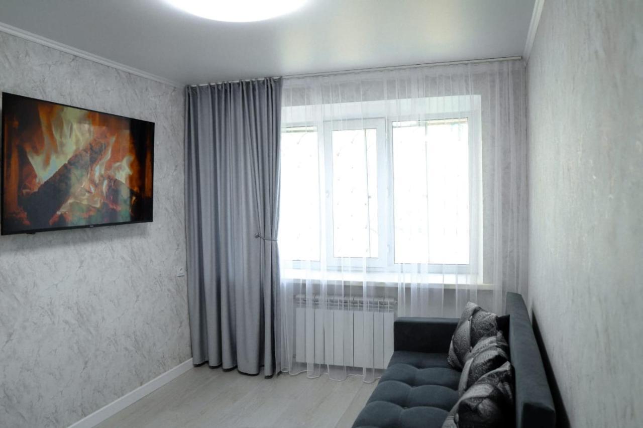 Tatyana-Hotel Qostanaj Buitenkant foto